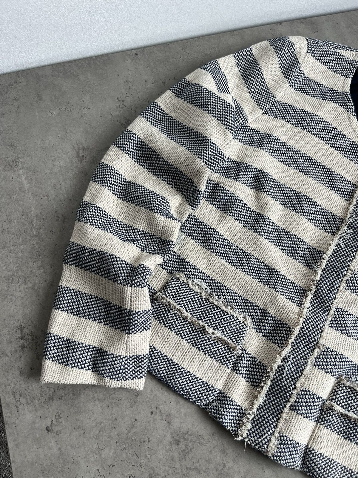 Designer × Weekend Max Mara Max Mara Weekend Fringe Blazer Size M / US 6-8 / IT 42-44 - 3 Thumbnail