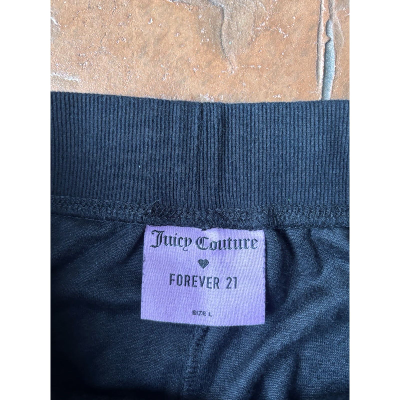 Juicy Couture VINTAGE Juicy Couture x Forever 21 Velour Jogger Sweatpants Black Large Rhinestones Women Casual Pants Tapered Hip Hop Retro Size 36" / US 14 / IT 50 - 3 Thumbnail