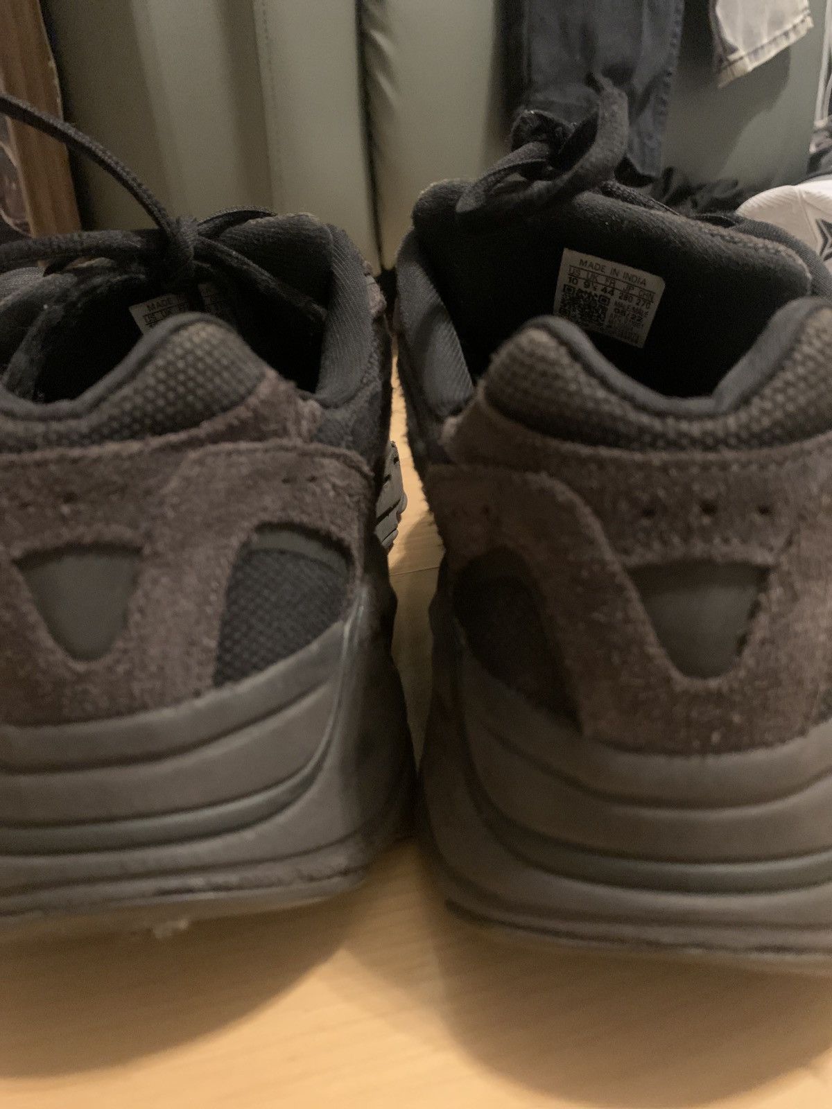 Yeezy Yeezy X Adidas Yeezy Boost 700 V2 Size US 10 / EU 43 - 4 Thumbnail