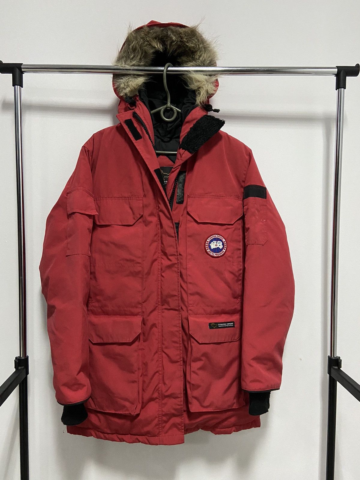 Canada Goose × Vintage Canada Goose expedition Jacket Hood fur Vintage Puffer Size M / US 6-8 / IT 42-44 - 1 Thumbnail