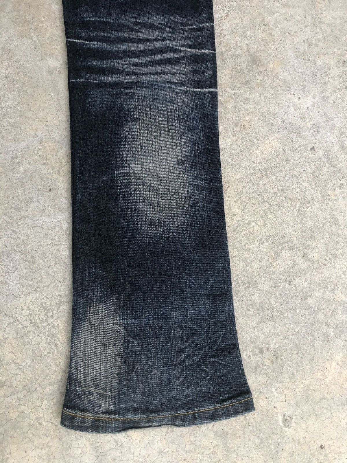 If Six Was Nine Japanese Nicole Flared Jeans Distressed Denim Size US 32 / EU 48 - 12 Thumbnail