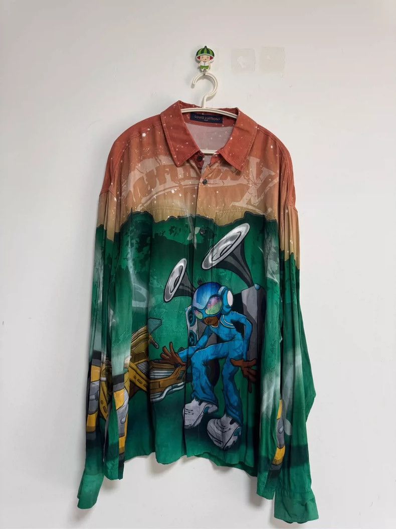 Louis Vuitton Louis Vuitton Trendy printed shirt Size US XL / EU 56 / 4 - 1 Thumbnail