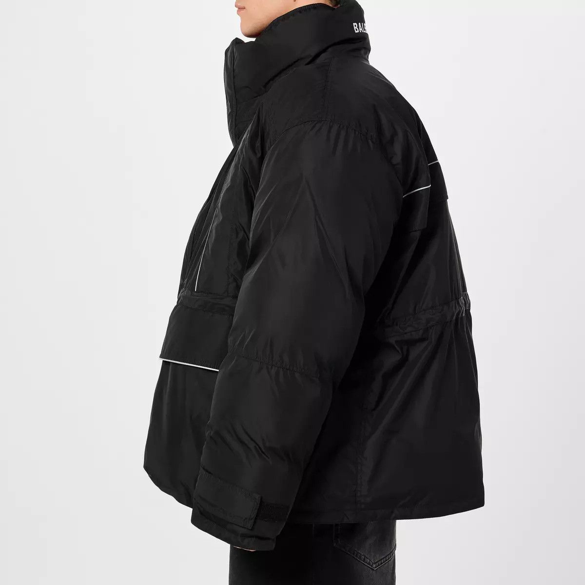 Balenciaga o1y1224 Jacket in Black Size US S / EU 44-46 / 1 - 5 Thumbnail