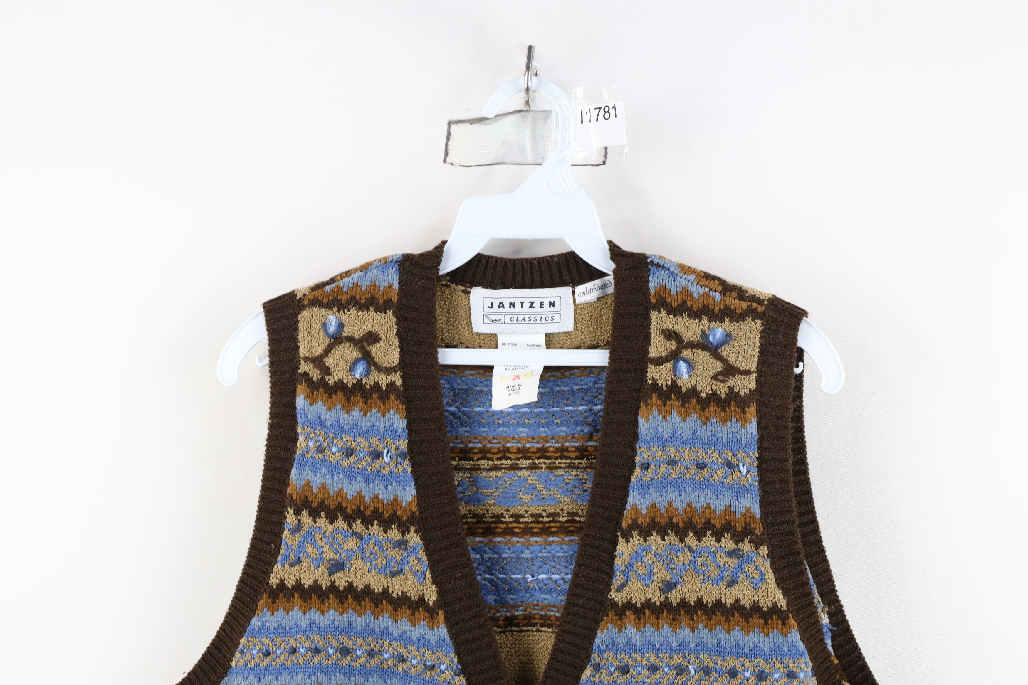 Vintage Vintage 90s Streetwear Fair Isle Knit Cardigan Sweater Vest Size XL / US 12-14 / IT 48-50 - 2 Thumbnail