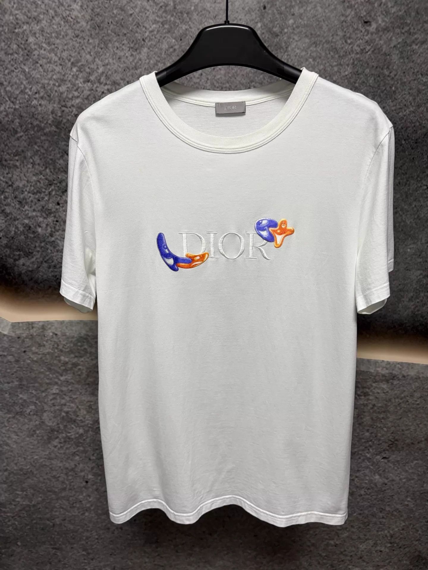 Dior Dior collab short sleeve tee XL white like new Size US XL / EU 56 / 4 - 1 Thumbnail