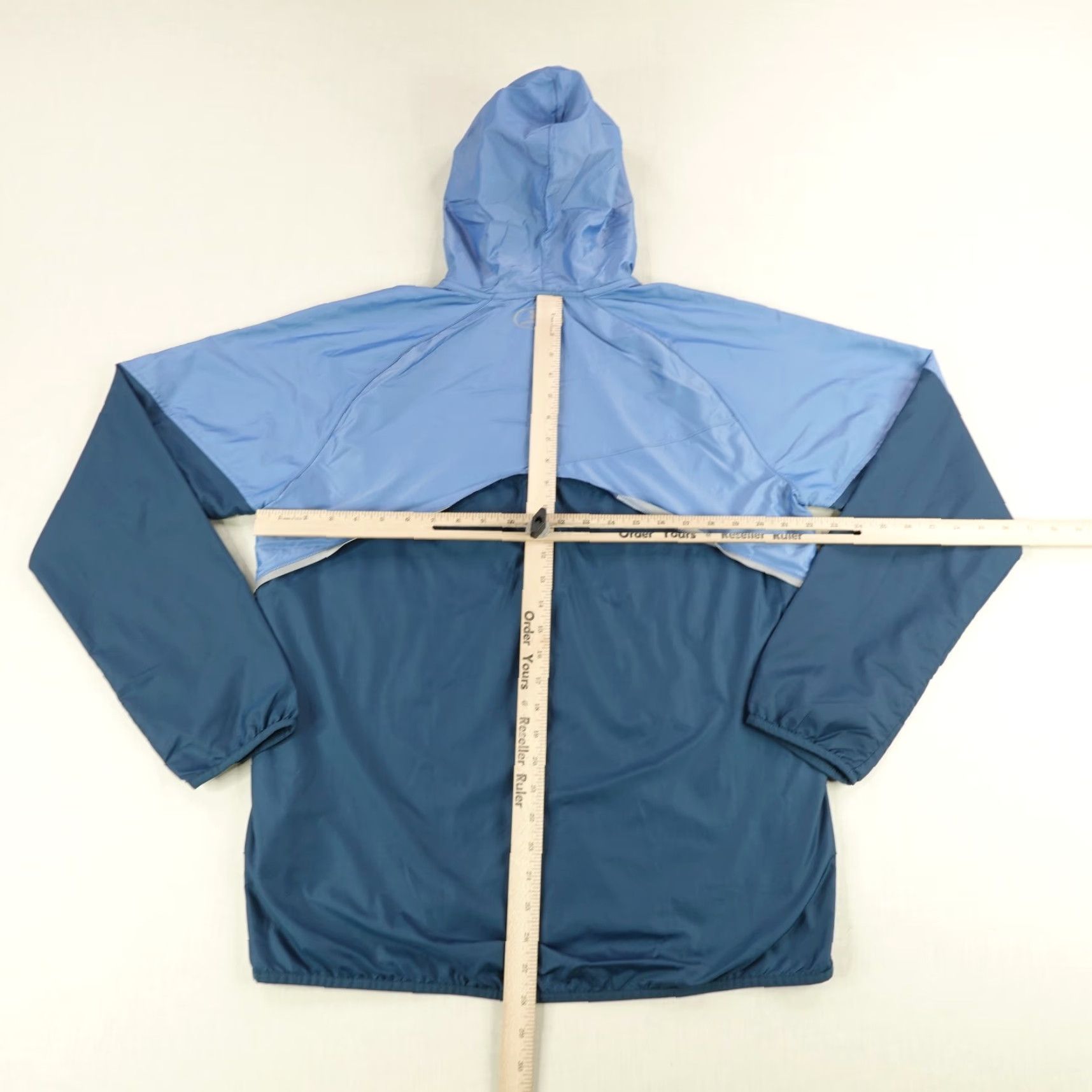 Under Armour VINTAGE Under Armour Jacket Mens Large Blue Running Windbreaker Full Zip Hooded Athletic Coat L Mens > Size US L / EU 52-54 / 3 - 6 Thumbnail