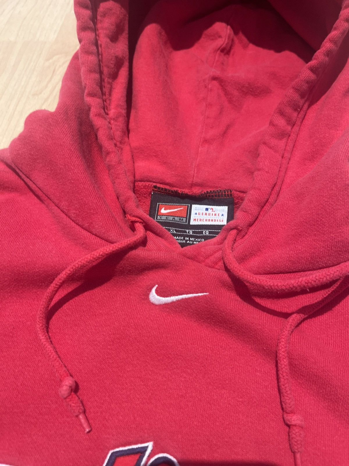 Nike × Vintage Vintage Nike Center Swoosh Red Cardinals MLB Hoodie Size US XL / EU 56 / 4 - 2 Thumbnail