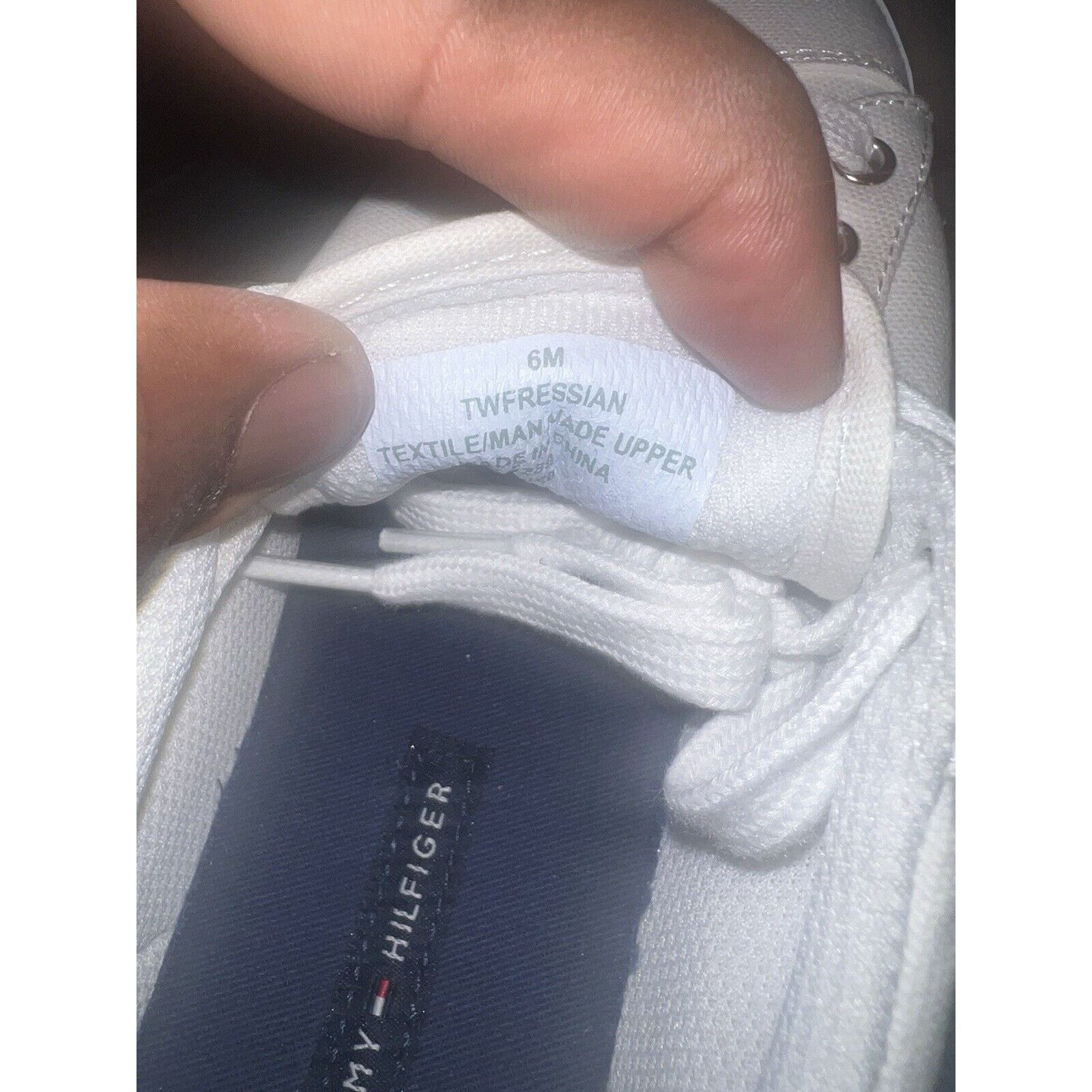 Tommy Hilfiger Tommy Hilfiger Women's Sneakers Size 6 White Shoes Lace up Size US 6 / IT 36 - 6 Thumbnail