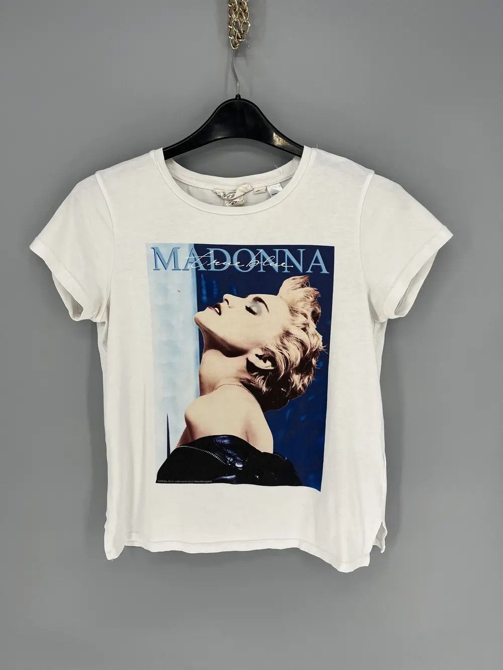Band Tees Vintage Y2K Madonna H&M Licensed T Shirt 2018 Womens Size US XS / EU 42 / 0 - 1 Thumbnail