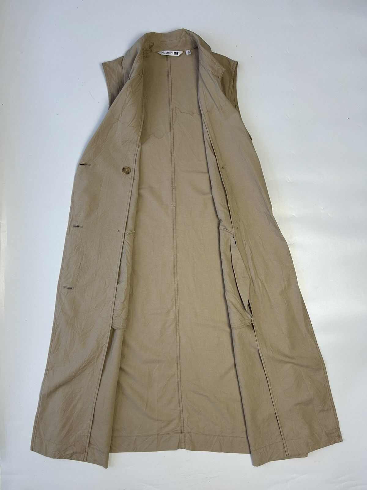 JW Anderson × Uniqlo UNIQLO J.W.ANDERSON SLEEVELESS BLOUSE Size S / US 4 / IT 40 - 3 Thumbnail