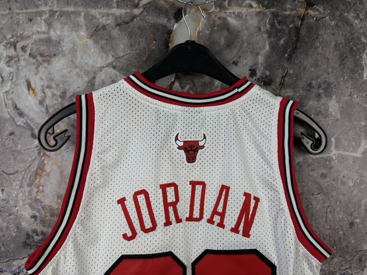 Jordan Brand Men’s Nike Bulls 23 Jordan Sleeveless T-Shirt Size Small Size US S / EU 44-46 / 1 - 10 Thumbnail