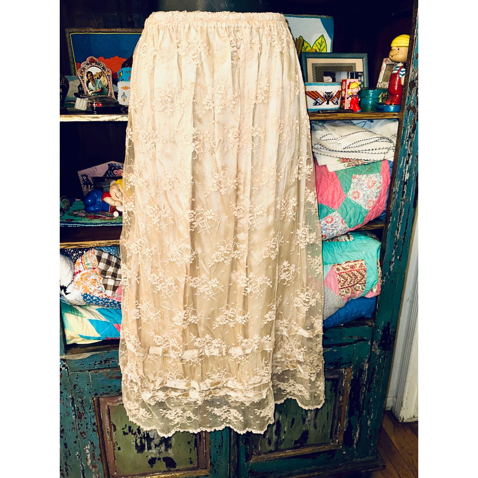 Other NWT RETRO LACE SKIRT Size 30" / US 8 / IT 44 - 3 Thumbnail