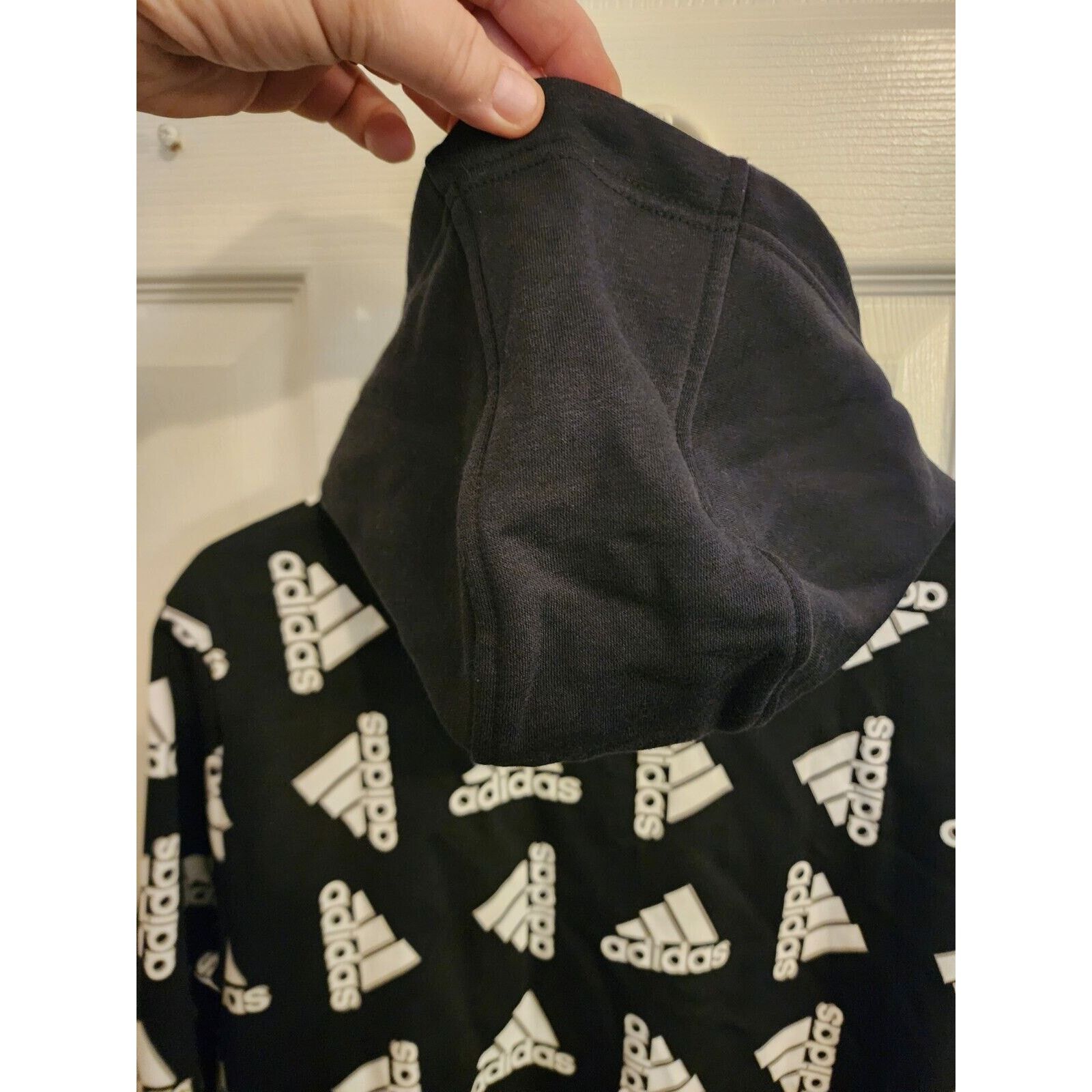 Adidas Adidas Hoodie Mens M Black Pullover Sweatshirt All Over Logo Size US M / EU 48-50 / 2 - 4 Thumbnail