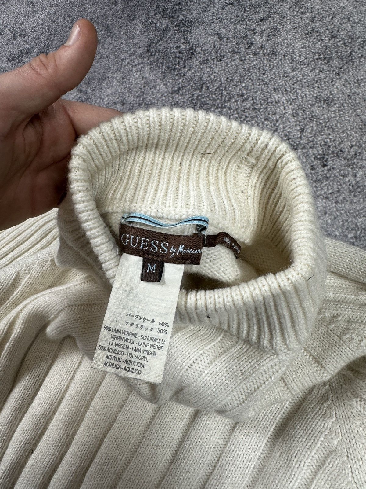 Guess Vintage Guess by Marciano Big Logo Sweater Knit USA L Rare Size US L / EU 52-54 / 3 - 3 Thumbnail