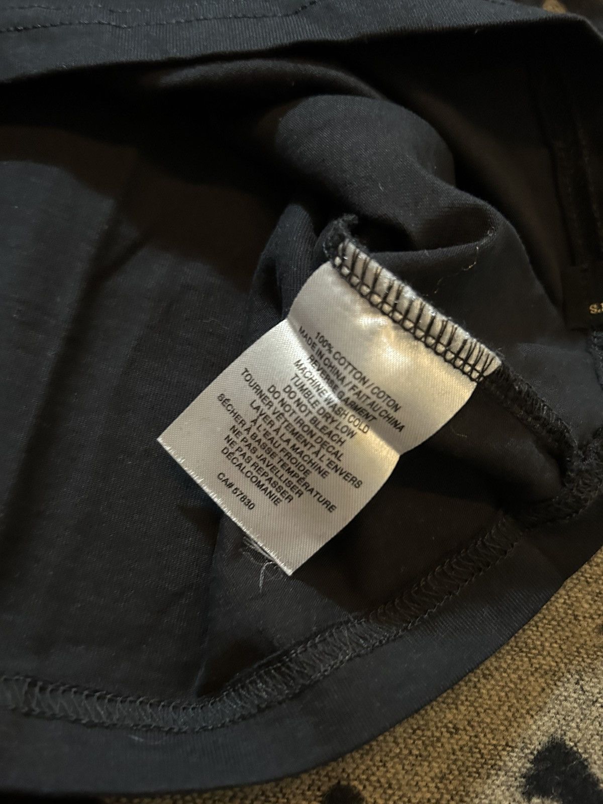 October's Very Own 2019 Reflective Pocket Tshirt Size US L / EU 52-54 / 3 - 11 Thumbnail