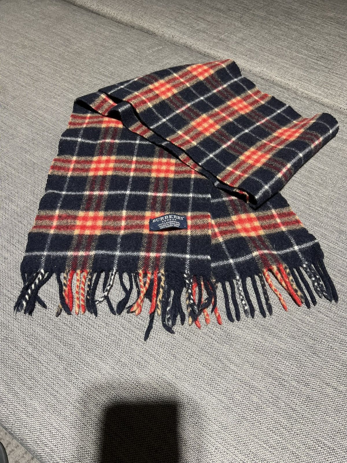 Burberry Vintage Burberry scarf muffler wool scarves Size ONE SIZE - 1 Thumbnail