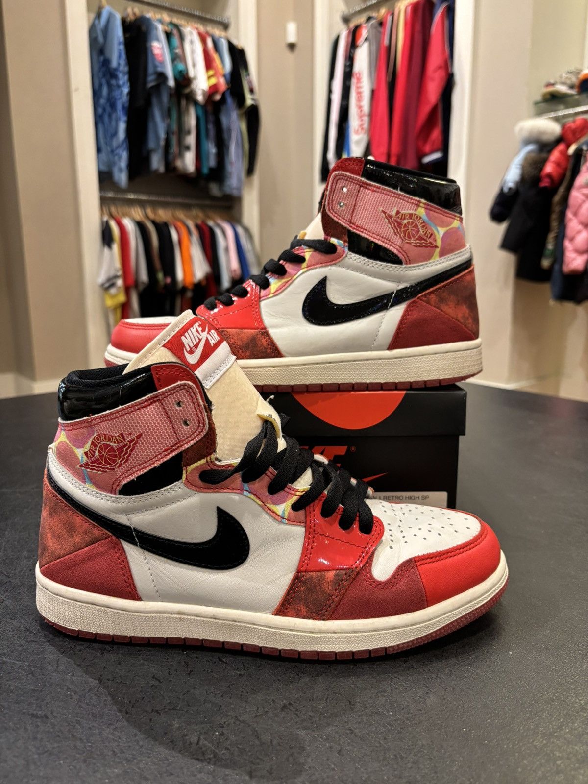 Jordan Brand Jordan 1 Retro High OG ‘Spider Man Across The Universe’ Size US 8 / EU 41 - 1 Thumbnail