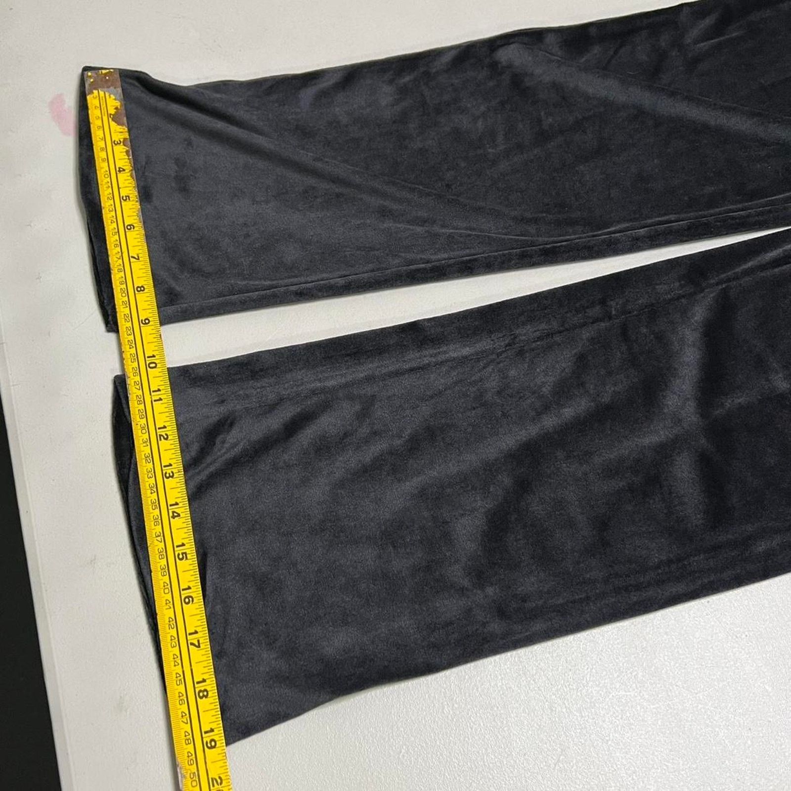 Juicy Couture Juicy Couture Black Bling Velour Y2K Sweatpants NWT - M Size 28" / US 6 / IT 42 - 7 Thumbnail