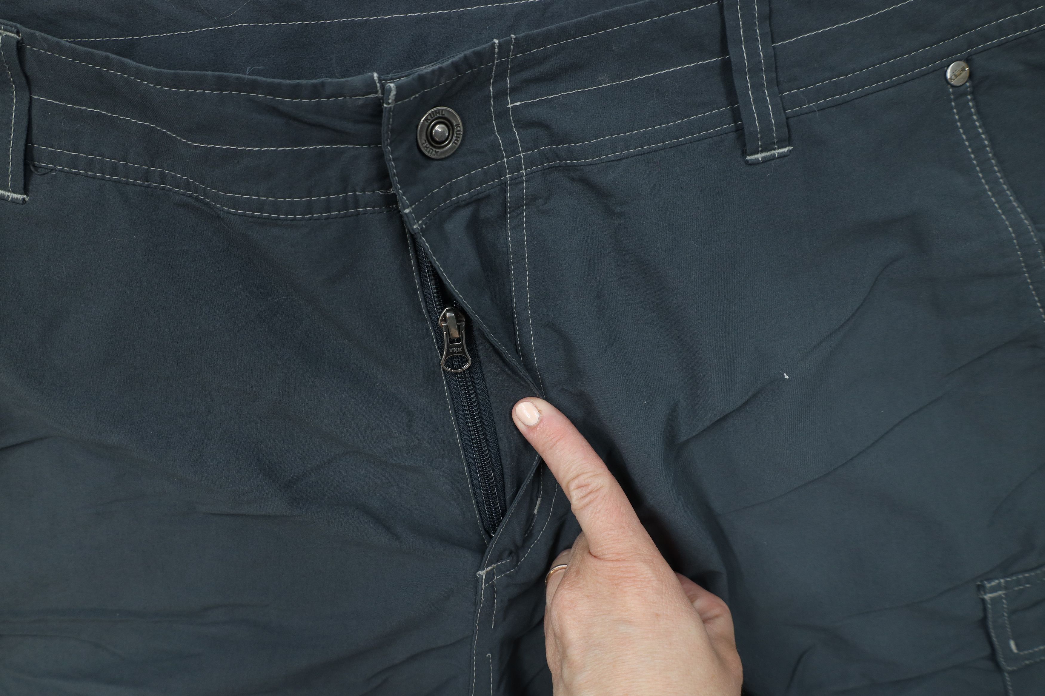 Kuhl × Vintage Kuhl Mountain Distressed Hiking Climbing Cargo Shorts Gray Size US 40 / EU 56 - 7 Thumbnail