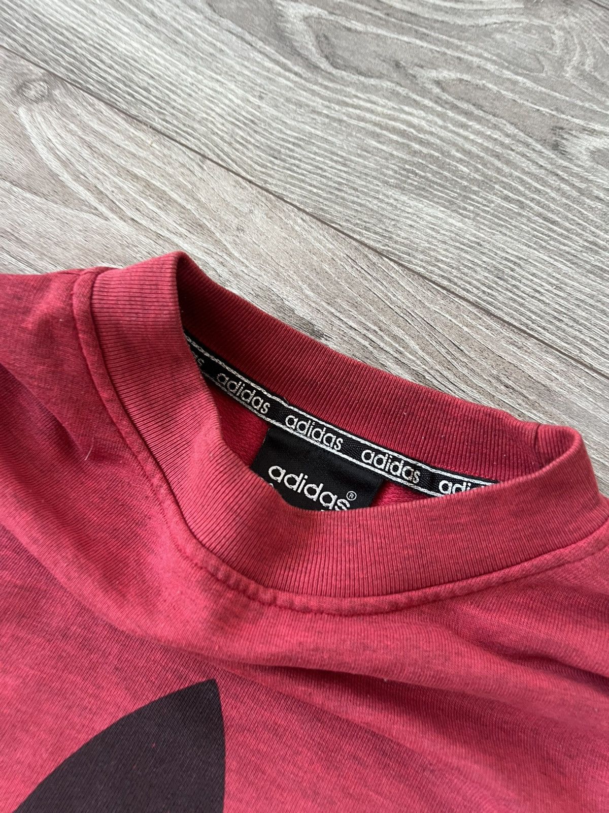 Adidas Vintage Y2k Adidas Oversize Big Logo Crewneck Sweatshirt Size US L / EU 52-54 / 3 - 17 Thumbnail