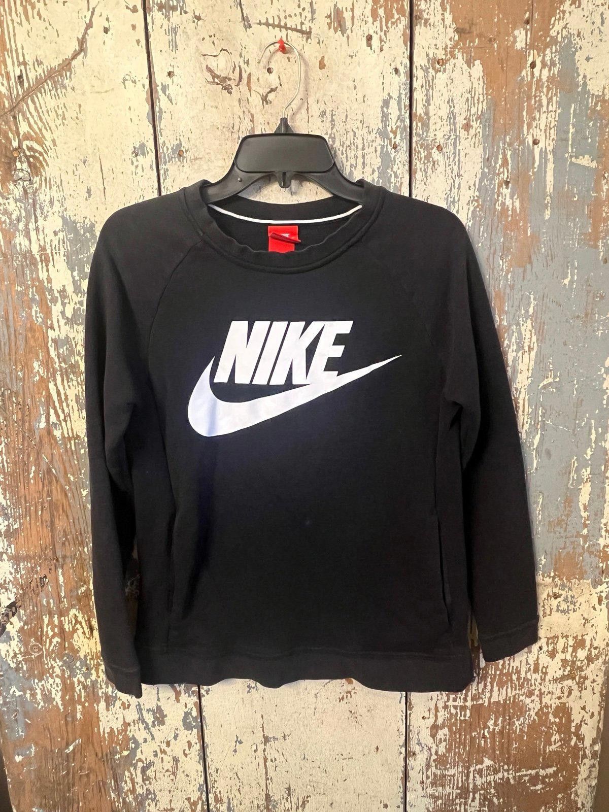 Nike Womens Nike Crewneck sweatshirt, black and white, size small Size ONE SIZE - 1 Thumbnail