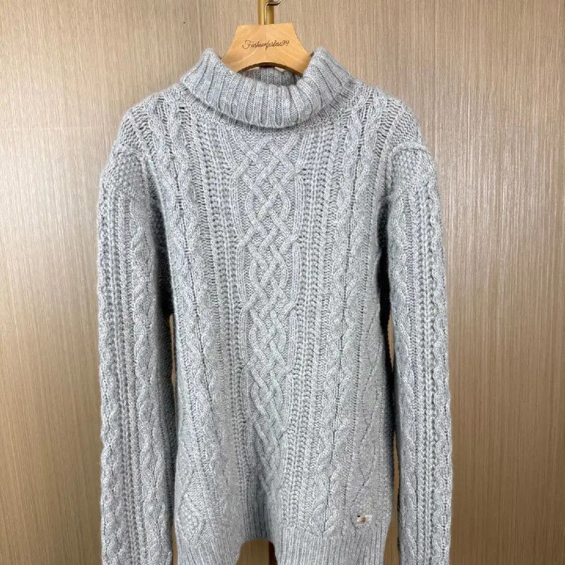 Burberry Burberry Grey Wool Knit Sweater for Women Size M / US 6-8 / IT 42-44 - 1 Thumbnail