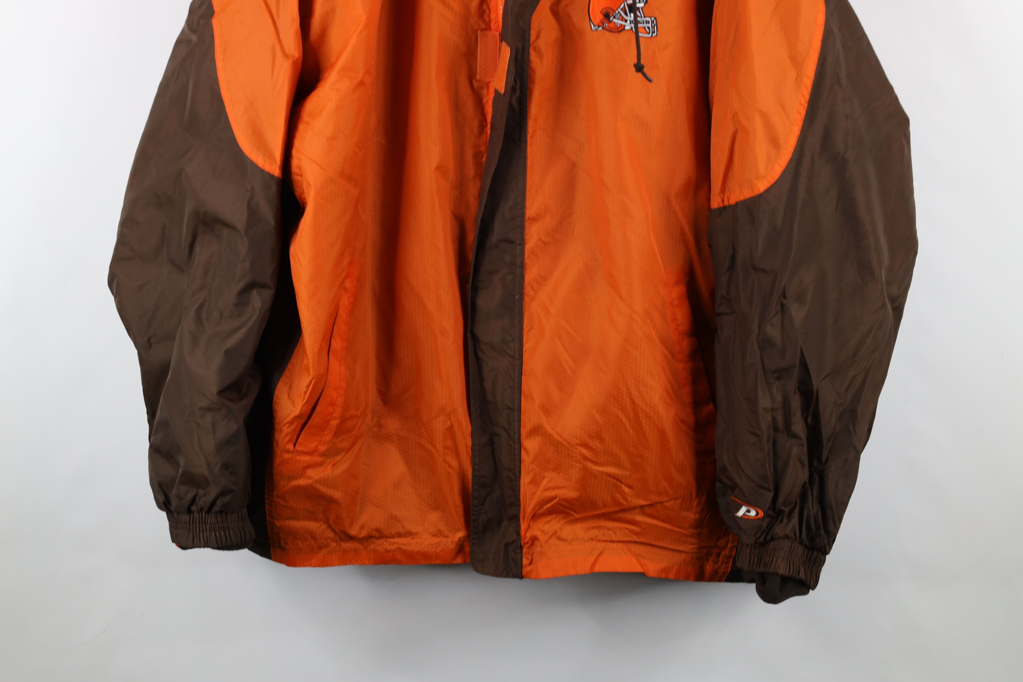 Vintage Vintage 90s 2 In 1 Cleveland Browns Football Hooded Jacket Size US XL / EU 56 / 4 - 3 Thumbnail