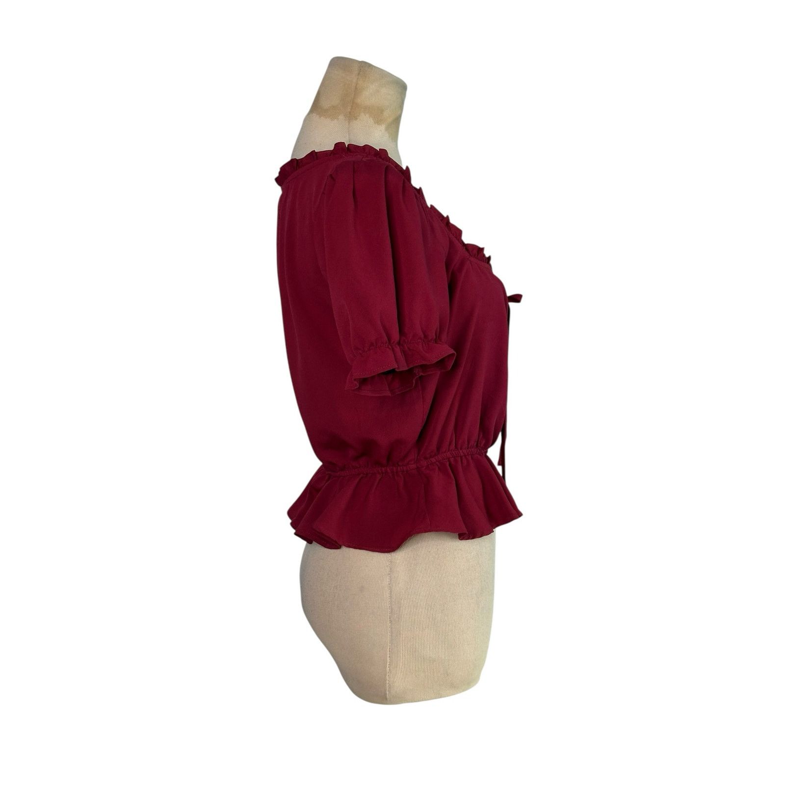 Urban Outfitters Urban Outfitters burgundy peplum blouse size medium Size M / US 6-8 / IT 42-44 - 5 Thumbnail