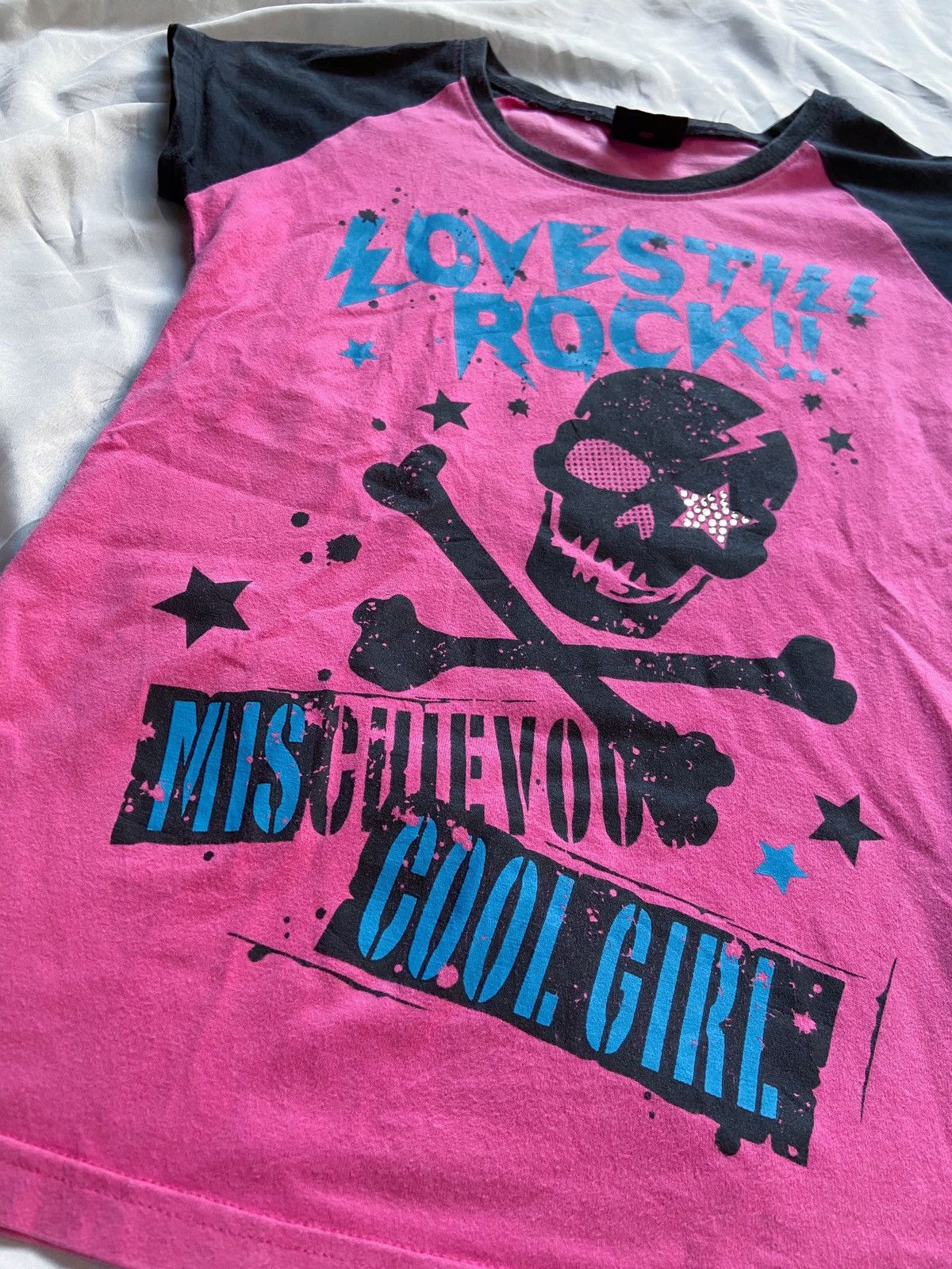 Japanese Brand LOVE STILL ROCK TEE Size US S / EU 44-46 / 1 - 3 Thumbnail