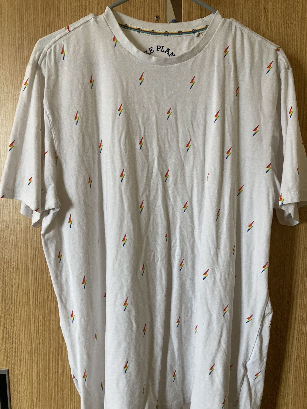 Free Planet Free Planet Rainbow White tee Size US XL / EU 56 / 4 - 1 Thumbnail
