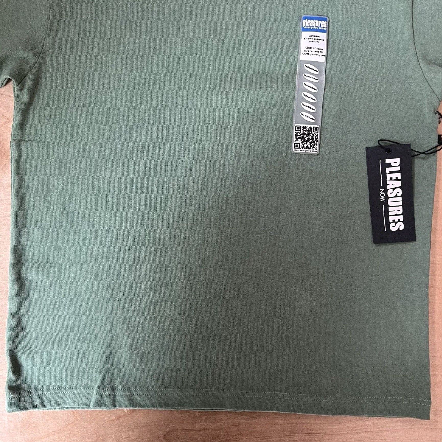 Pleasures Pleasures Boxy Shirt Small Green T-Shirt Short Sleeve Cotton Men USA Logo Round Neck All Seasons Size US S / EU 44-46 / 1 - 4 Thumbnail