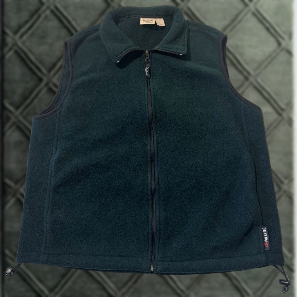Vintage VINTAGE Woolrich Outdoors Polartec Green Fleece Full Zip Vest Adult Large Size US L / EU 52-54 / 3 - 1 Thumbnail