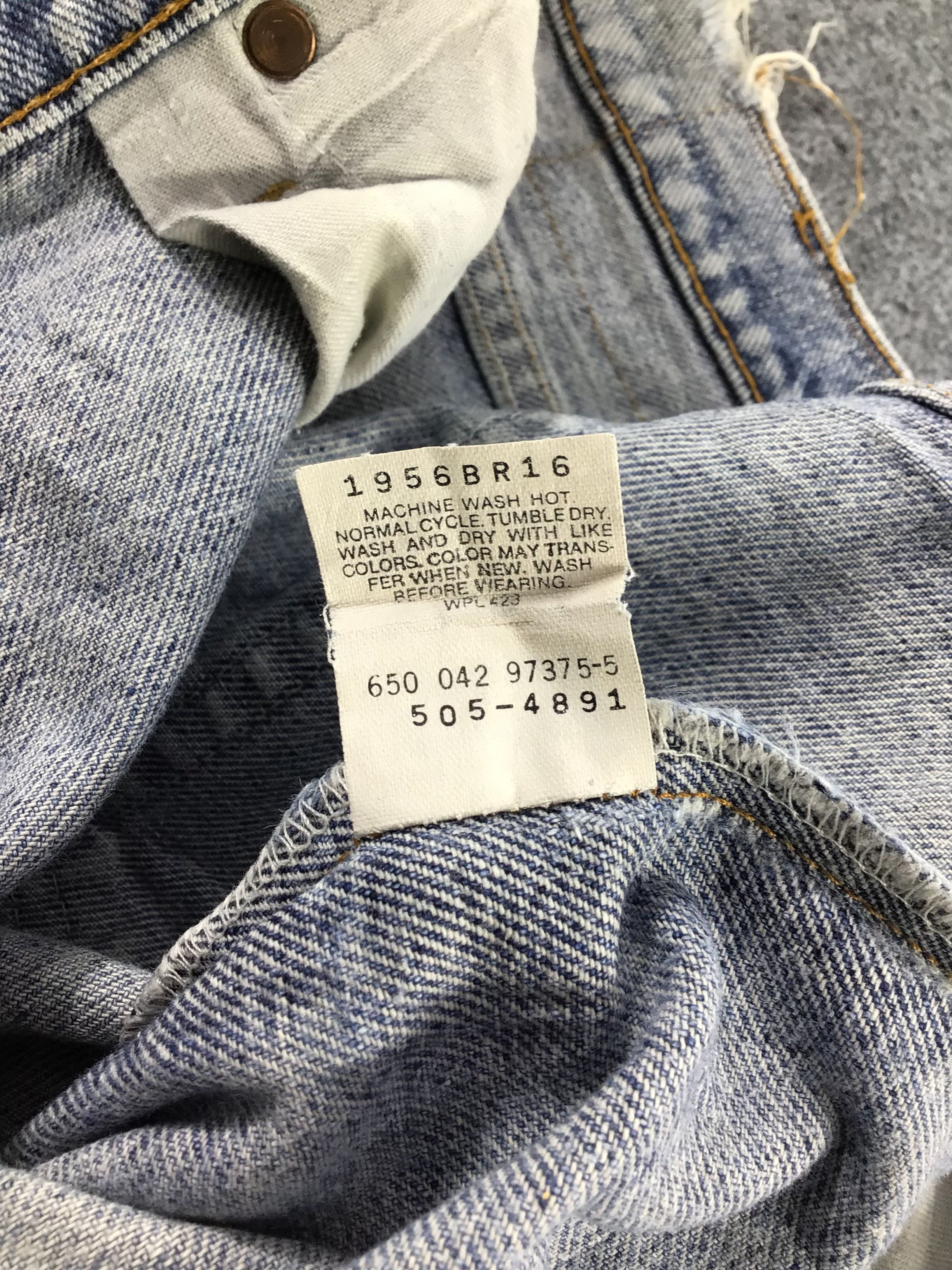 Levi's Vintage 90s Levis 505 Jeans -J822 Size US 35 - 11 Thumbnail