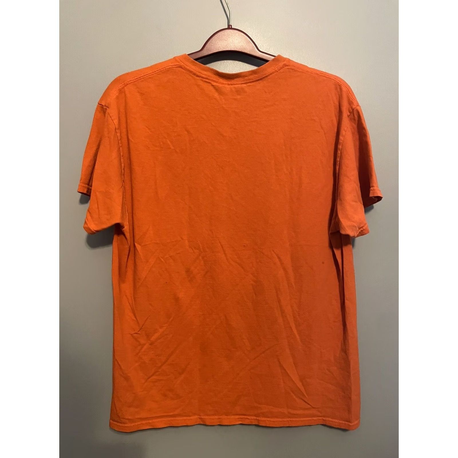 Vintage VINTAGE Yogi Bear Shirt Mens Jellystone Park Hanna Barbera Mammoth Cave D142 Short Sleeve Crew Neck T-Shirt Orange 28” Length L Size US L / EU 52-54 / 3 - 5 Thumbnail