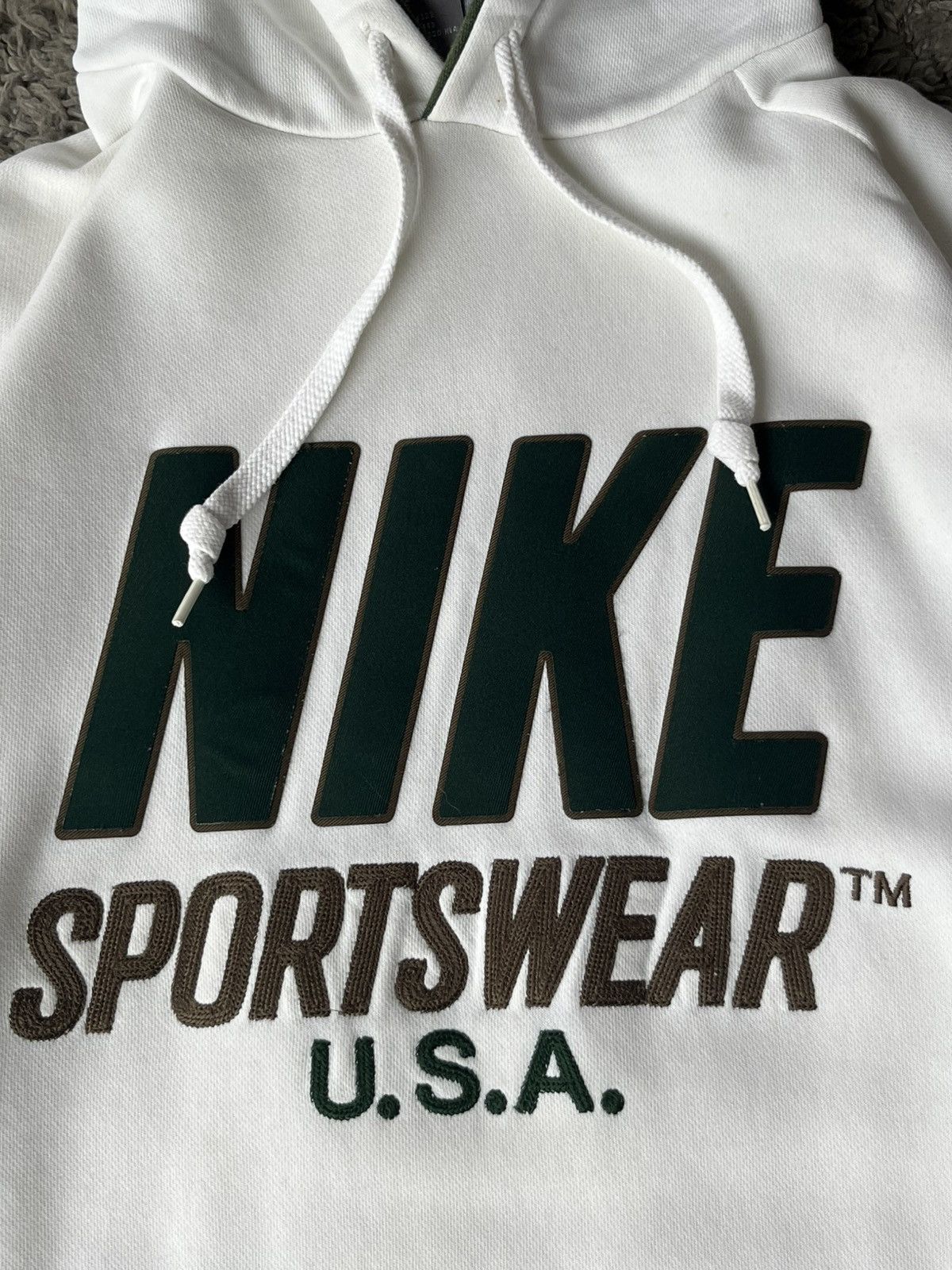Nike Vintage Hoodie Nike Streetwear Size US M / EU 48-50 / 2 - 3 Thumbnail