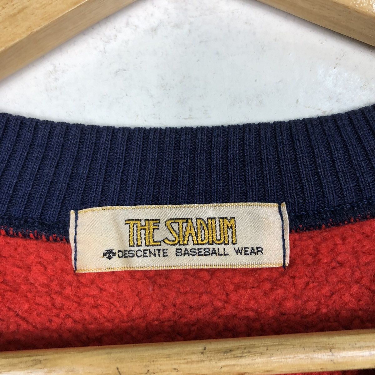 Descente × Japanese Brand Vintage Descente Casual Sweatshirt Jumper Rare Small Size US S / EU 44-46 / 1 - 11 Thumbnail