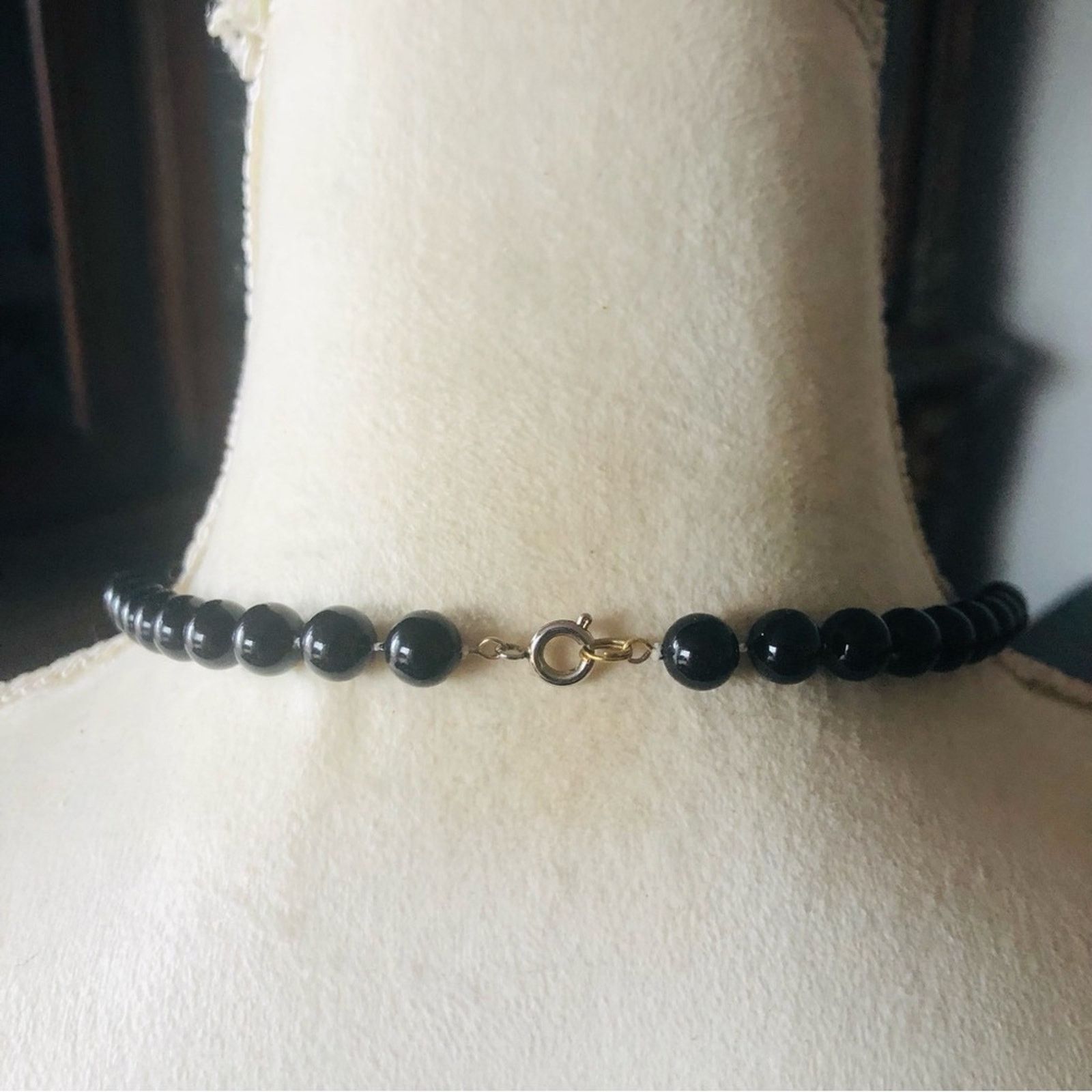 Vintage Vintage 80s black plastic pearl necklace Size ONE SIZE - 5 Thumbnail