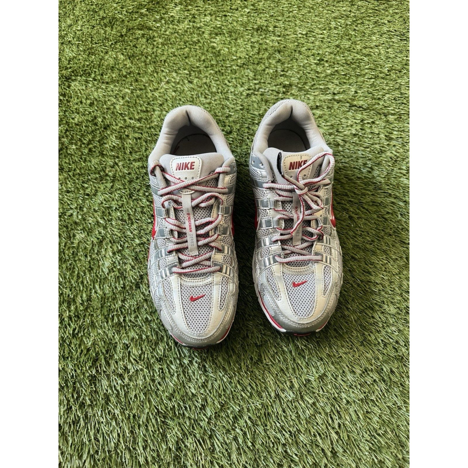 Nike Nike P-6000 Metallic Silver Gym Red Size 8 U.S. Men’s Size US 8 / EU 41 - 3 Thumbnail