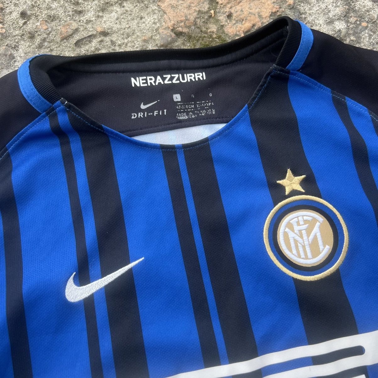 Nike Vintage Nike Inter Milan 2019 Soccer Football Jersey M Size US S / EU 44-46 / 1 - 4 Thumbnail