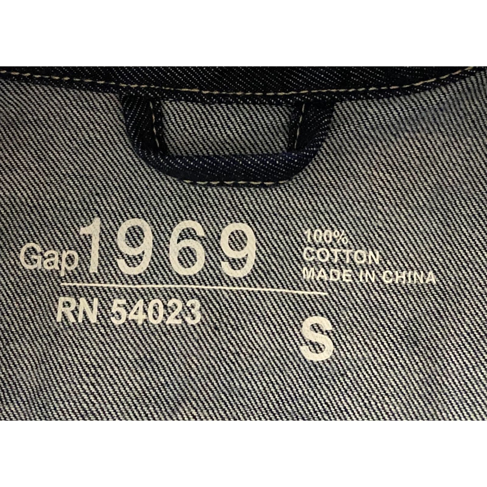 Gap Gap Denim Jacket Women's Size S 100% Cotton Blue Jean 3/4 Sleeve 1969 Size 28" / US 6 / IT 42 - 4 Thumbnail