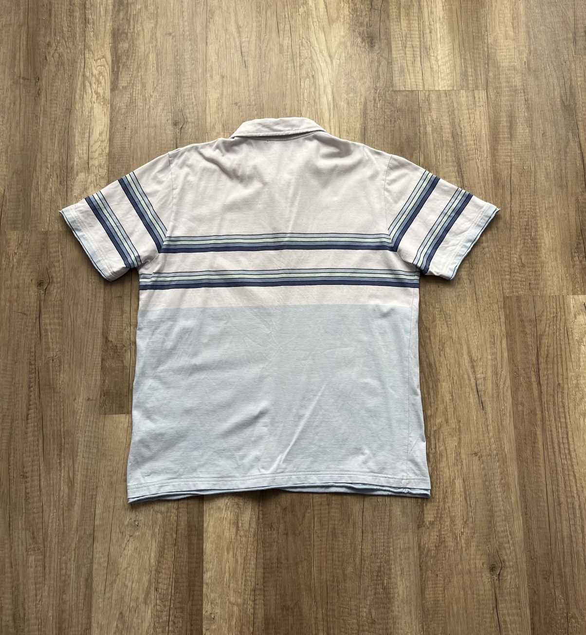 Yves Saint Laurent Yves Saint Laurent Short Sleeve Vintage Size M Size US M / EU 48-50 / 2 - 5 Thumbnail