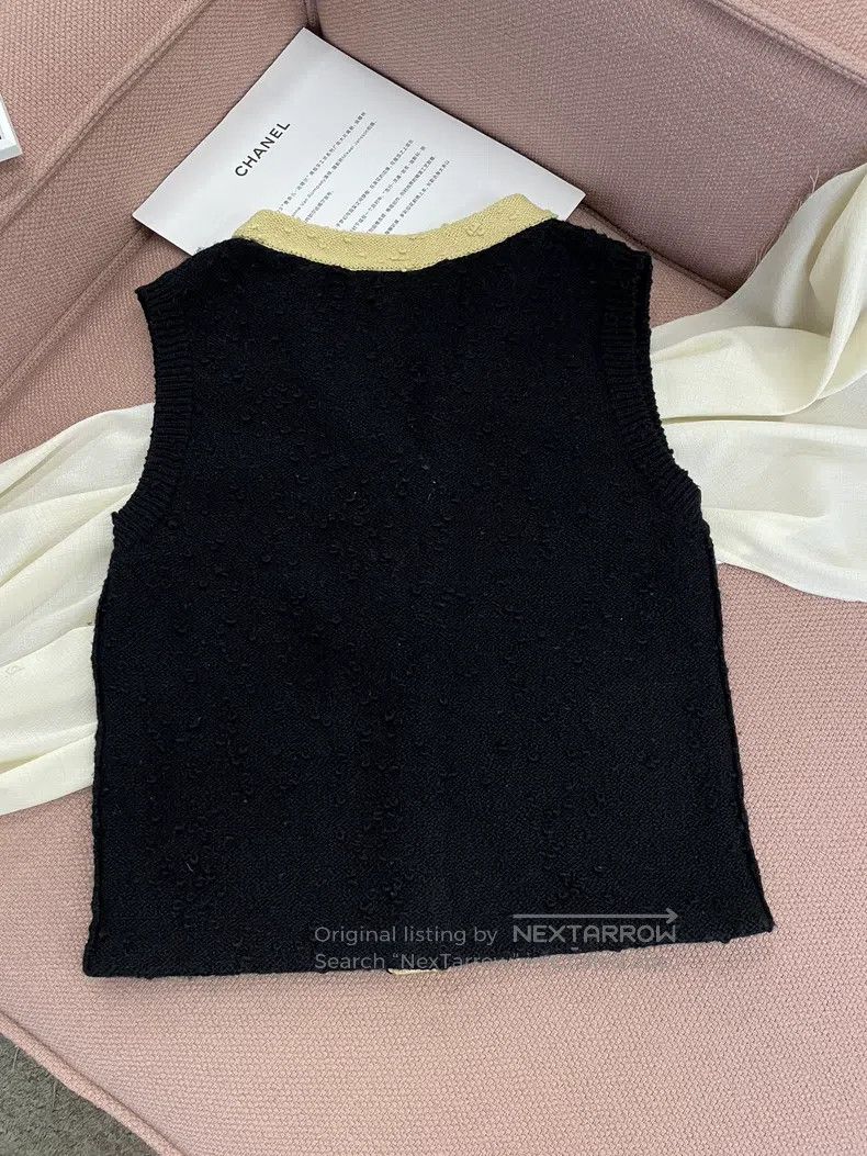 Chanel Chanel 24K yellow stitched black vest jacket Size XXS / US 00 / IT 34 - 4 Thumbnail