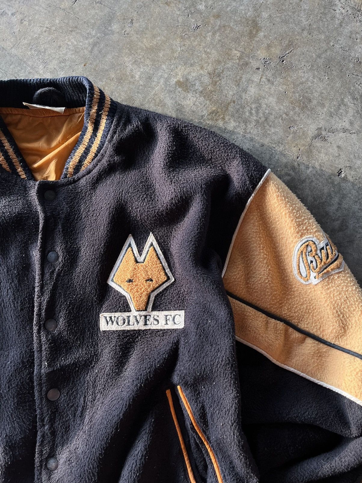Nike × Vintage Rare Vintage 1992 Bukta Wolverhampton Wanderers F.C. Bombers Size US S / EU 44-46 / 1 - 2 Thumbnail