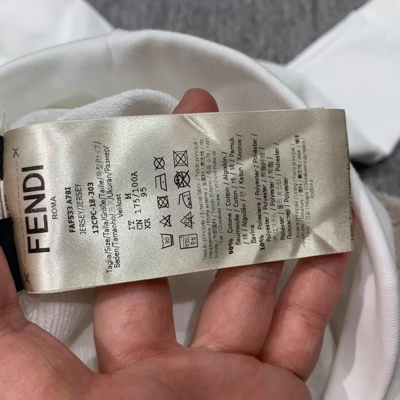 Fendi Fendi White Bag Bugs Zip-Up Jacket M Size US M / EU 48-50 / 2 - 5 Thumbnail