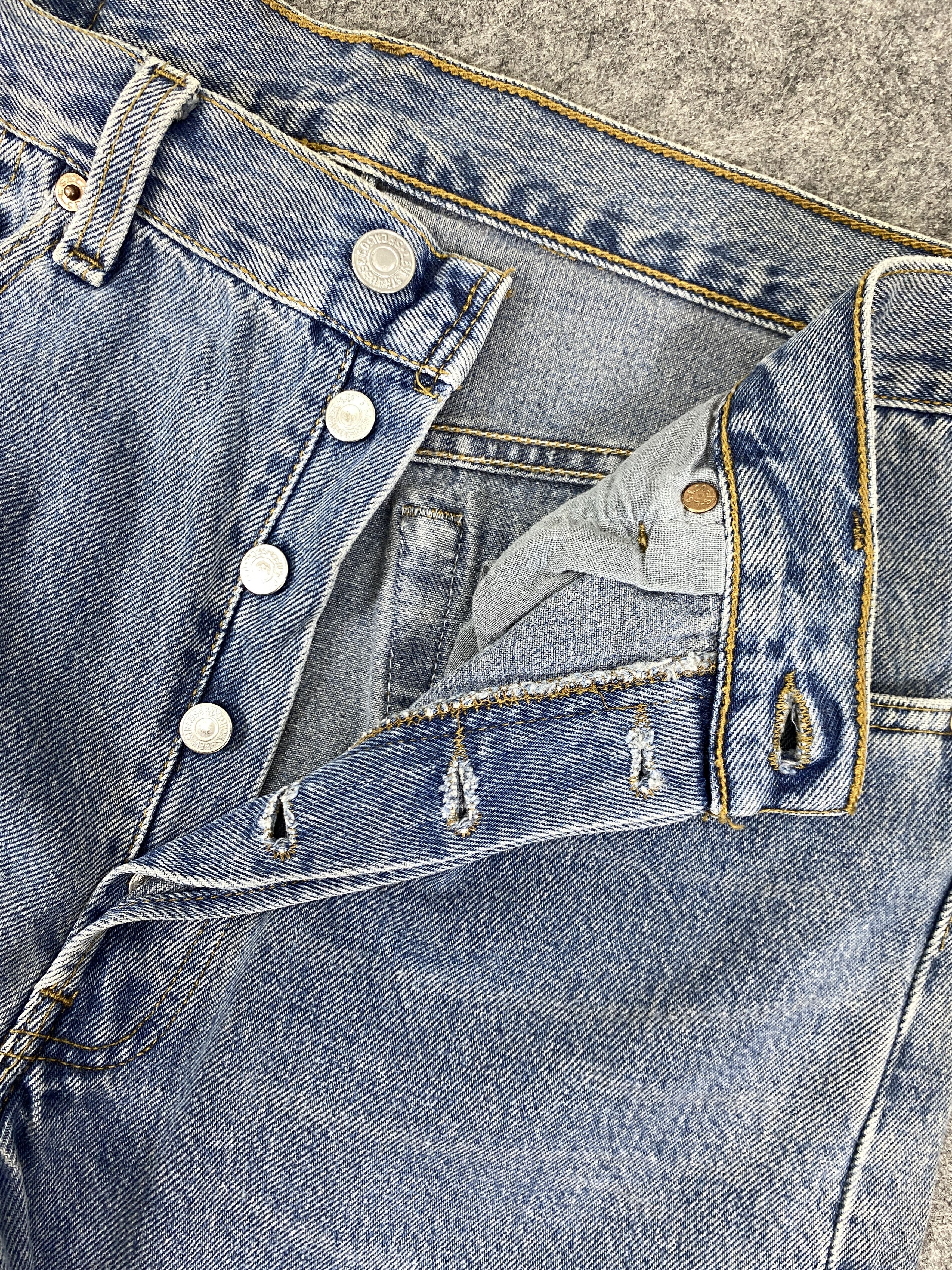 Levi's Blue Wash Vintage Levi's 501 Jeans 31x29 Denim - JN3299 Size US 31 - 6 Thumbnail