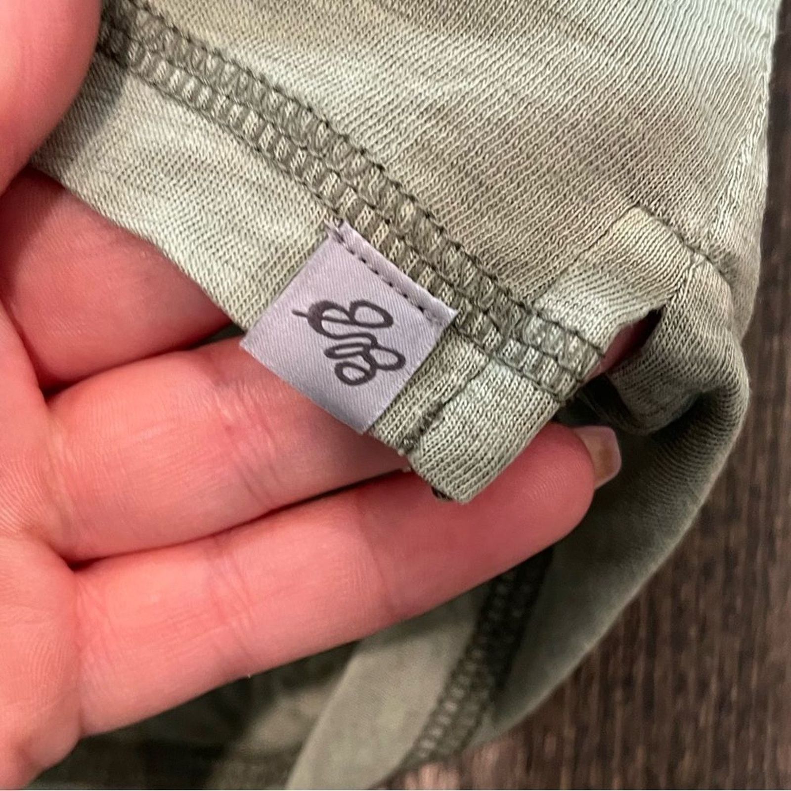 Eddie Bauer NWOT Eddie Bauer Green Button Front Ikat Tank Top Size S Size S / US 4 / IT 40 - 2 Thumbnail