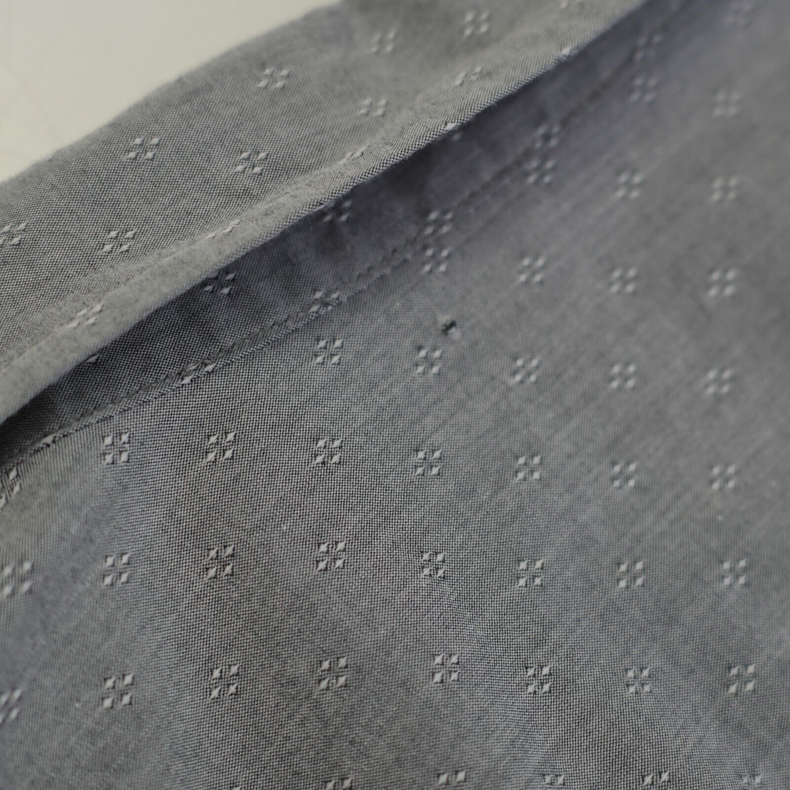 UNTUCKit DAMAGED UNTUCKit Gray Collared Button Front Shirt Size 6 Size M / US 6-8 / IT 42-44 - 7 Thumbnail