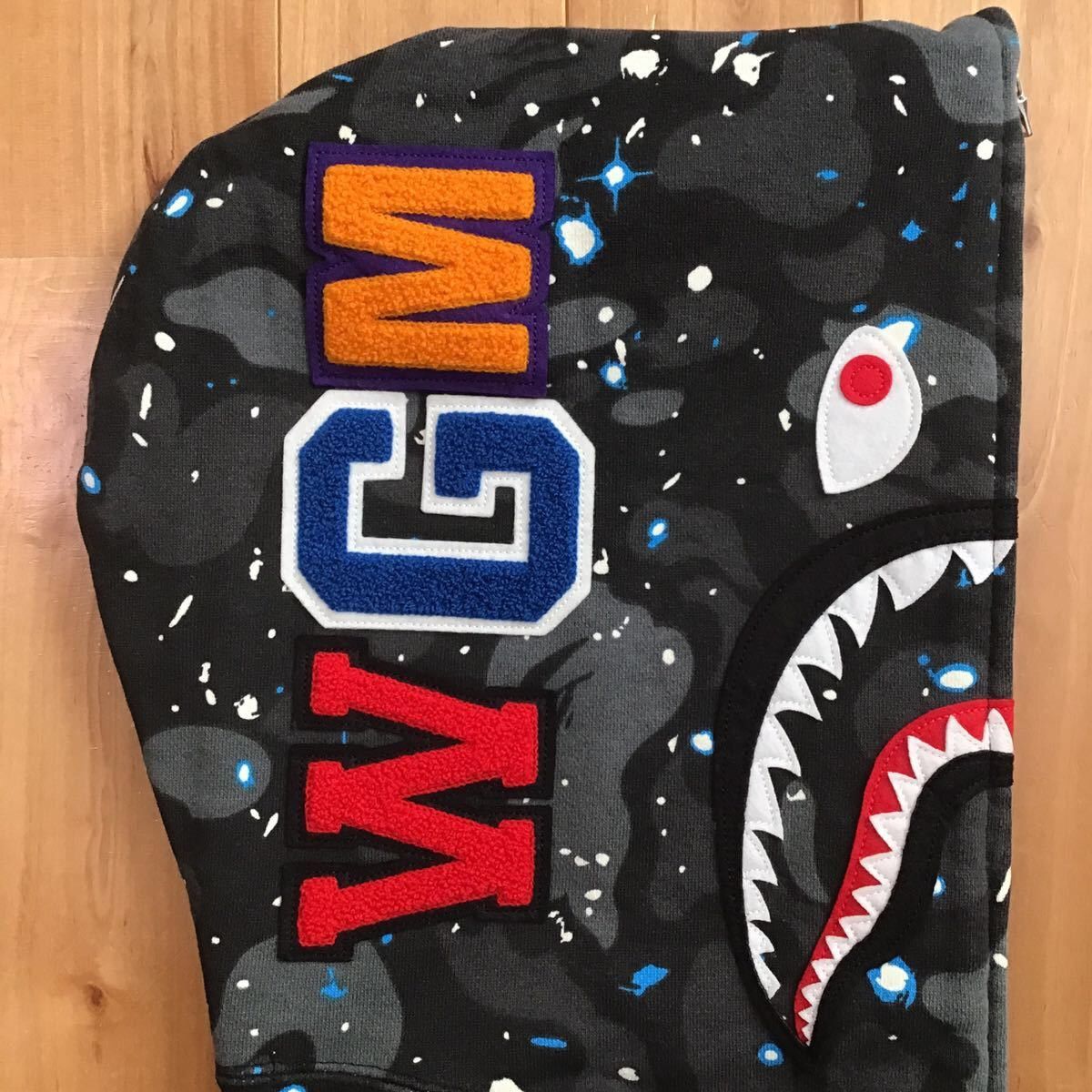 Bape 💫Glow in the dark💫 Space camo shark full zip hoodie APE Size US S / EU 44-46 / 1 - 4 Thumbnail