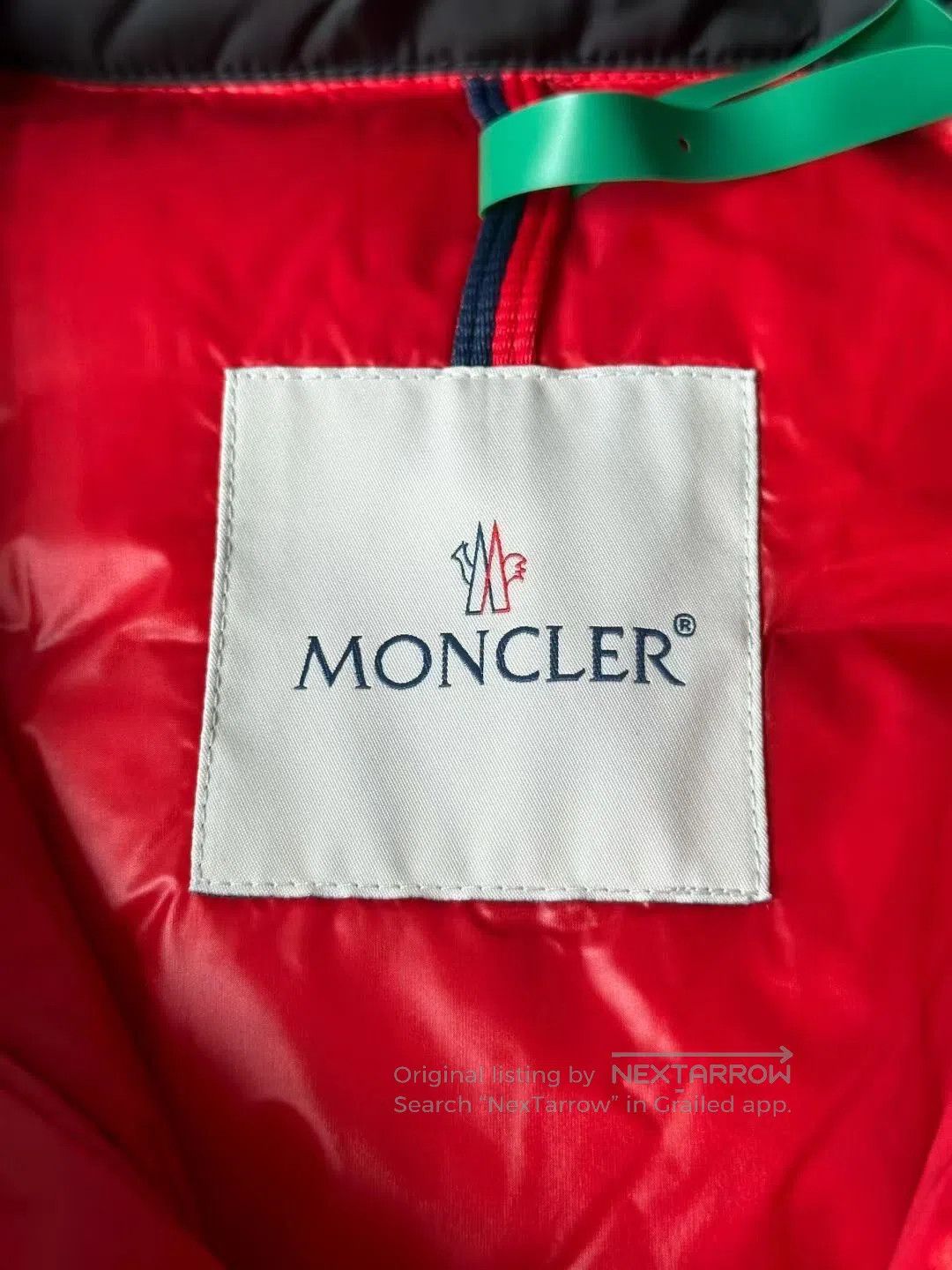 Moncler Moncler Black and Red Down Vest| Size US M / EU 48-50 / 2 - 3 Thumbnail