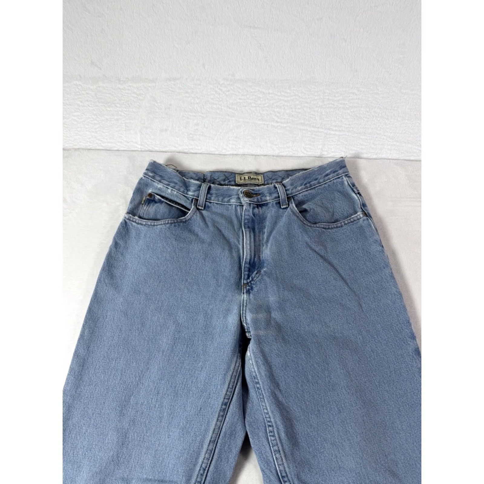 Vintage VINTAGE L.L.Bean Jeans Men's Relaxed Fit Size 32x30 Light Blue Denim Workwear Size US 32 / EU 48 - 2 Thumbnail